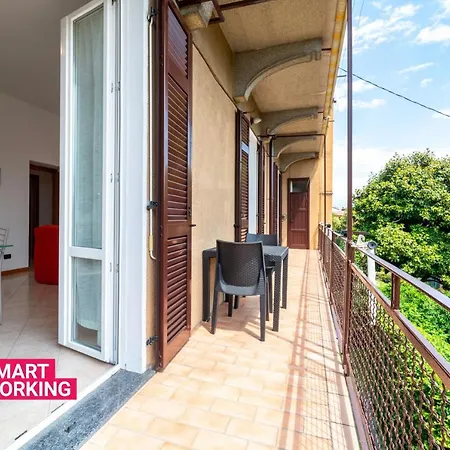 Apartament Bright And Cozy In By Wonderful Italy