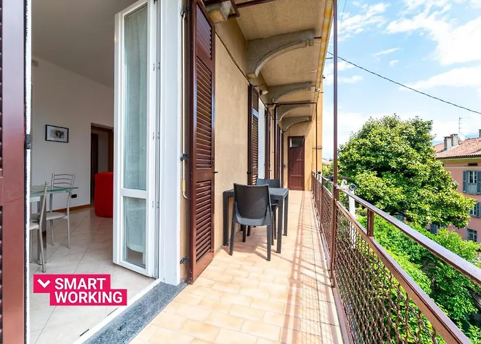 Apartamento Bright And Cozy In By Wonderful Italy