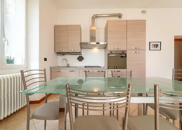Apartamento Bright And Cozy In By Wonderful Italy *