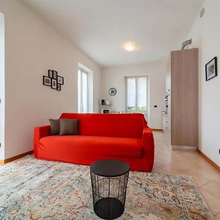 Bright And Cozy In By Wonderful Italy *